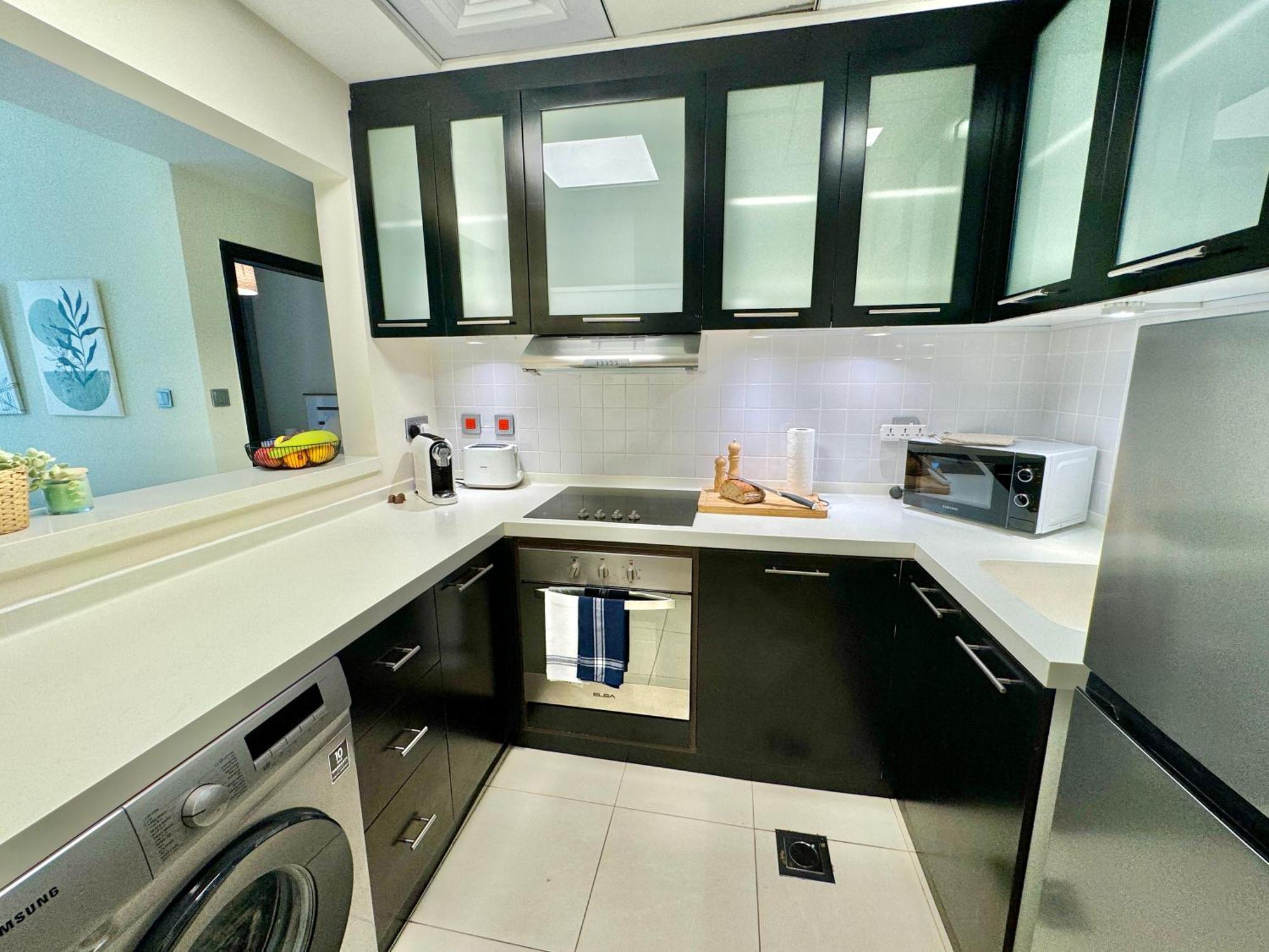 Apartment Beautiful And Modern 1br In Marina With Sea View *