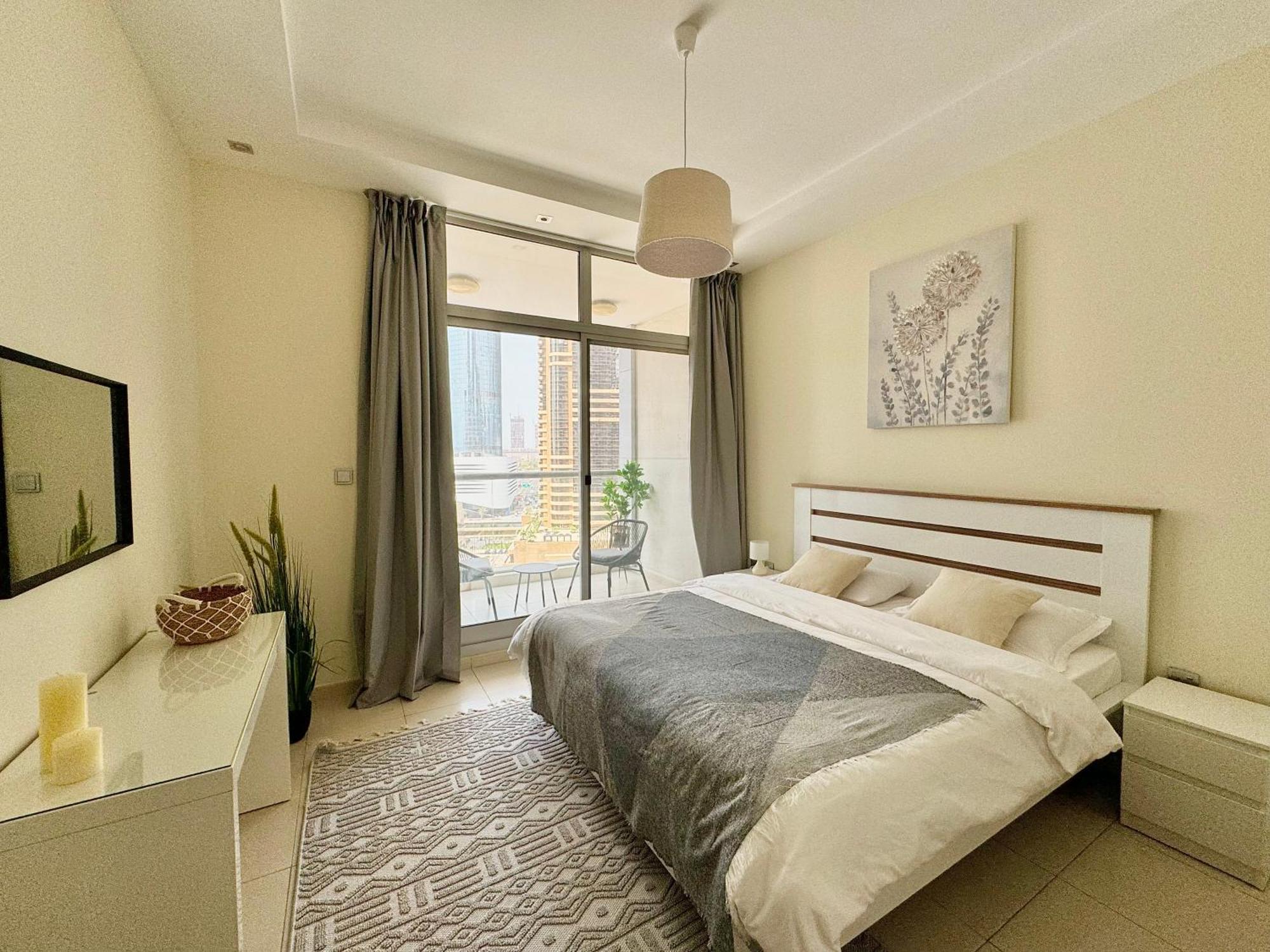 Beautiful And Modern 1br In Marina With Sea View Apartment Dubai