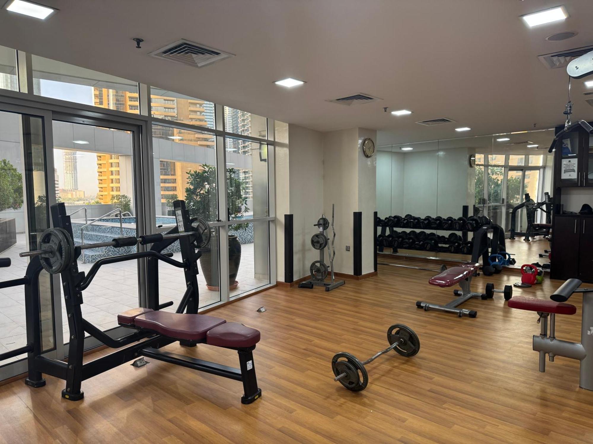 Apartment Beautiful And Modern 1br In Marina With Sea View *