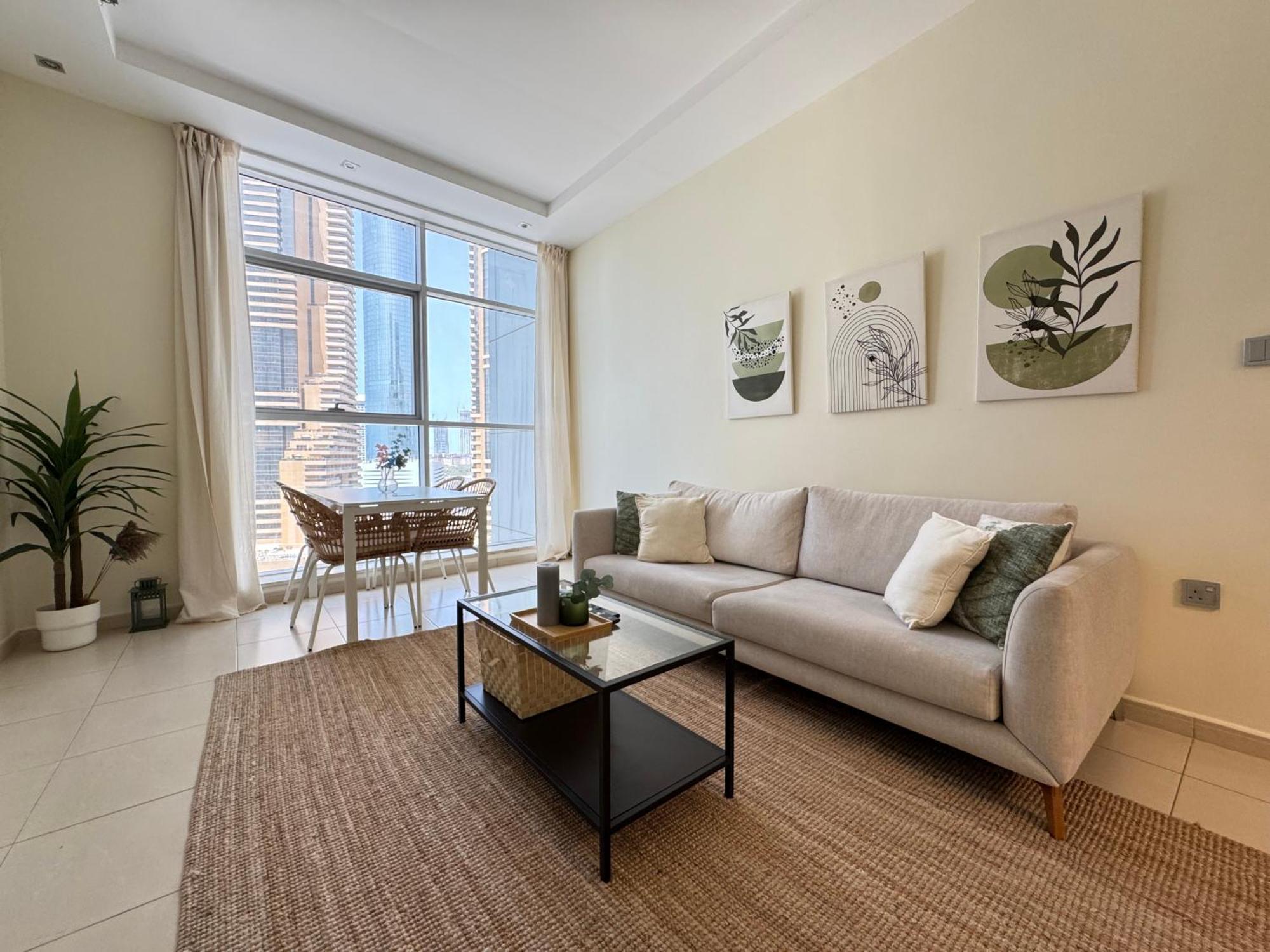 Beautiful And Modern 1br In Marina With Sea View *